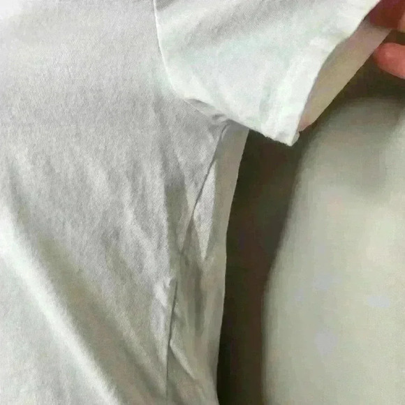 Old Navy women's everywhere tee "so much love" t-shirt size XS - Picture 4 of 6